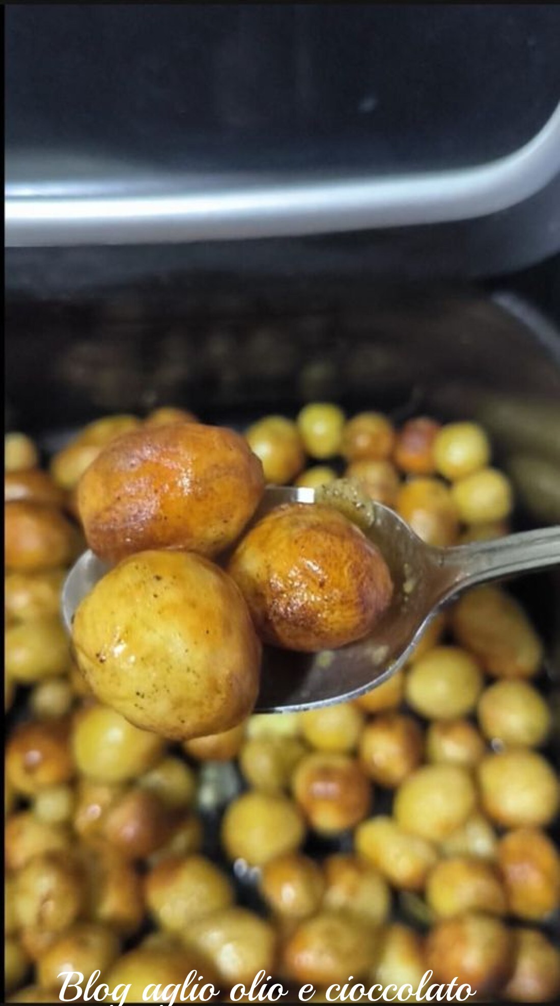 REZEPT FÜR JUNGE KARTOFFELN IN DER LUFTFRITTEUSE