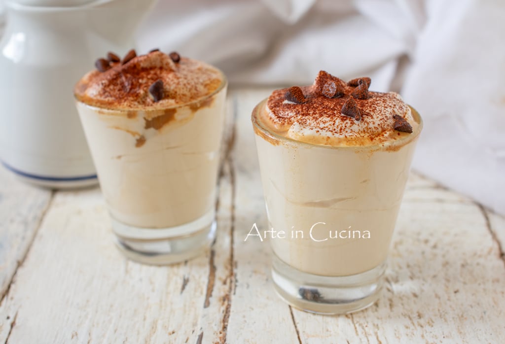 Kaffee-Joghurt-Mousse