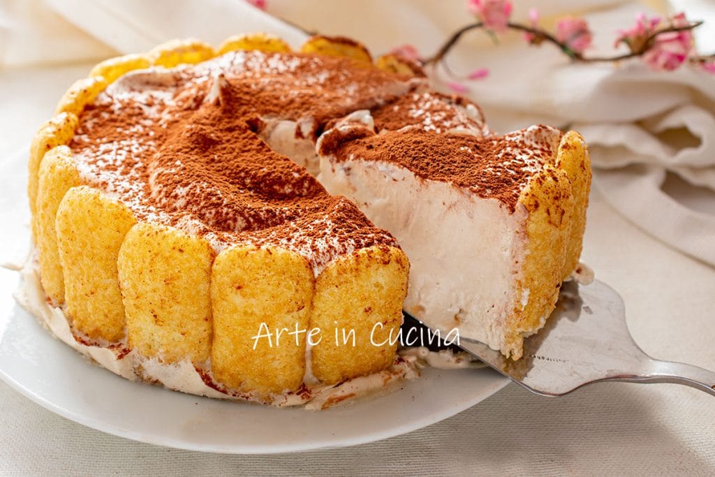 KAFFEETORTE MIT PAVESINI