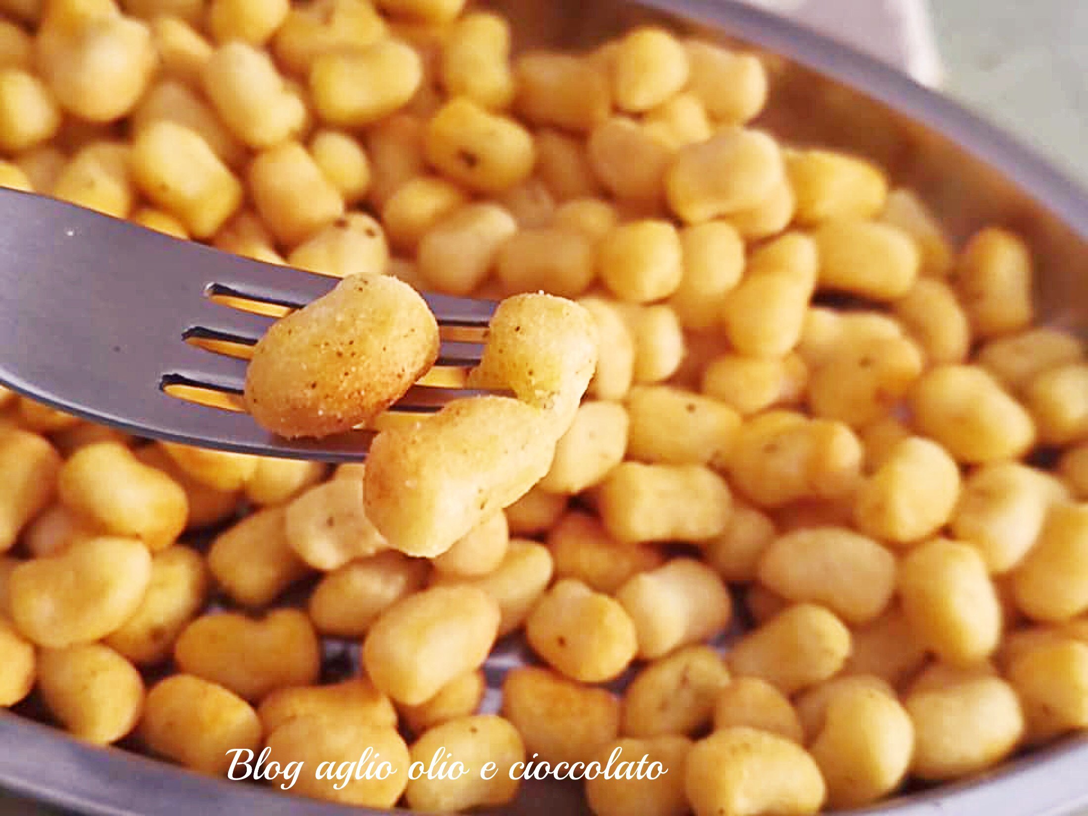 FRITTIERTE GNOCCHI IN DER LUFTFRITTEUSE