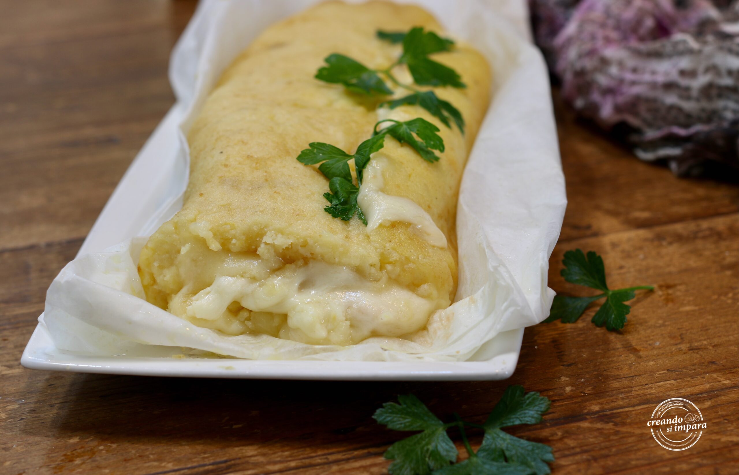 Kartoffelrollbraten mit geschmolzenem Kern