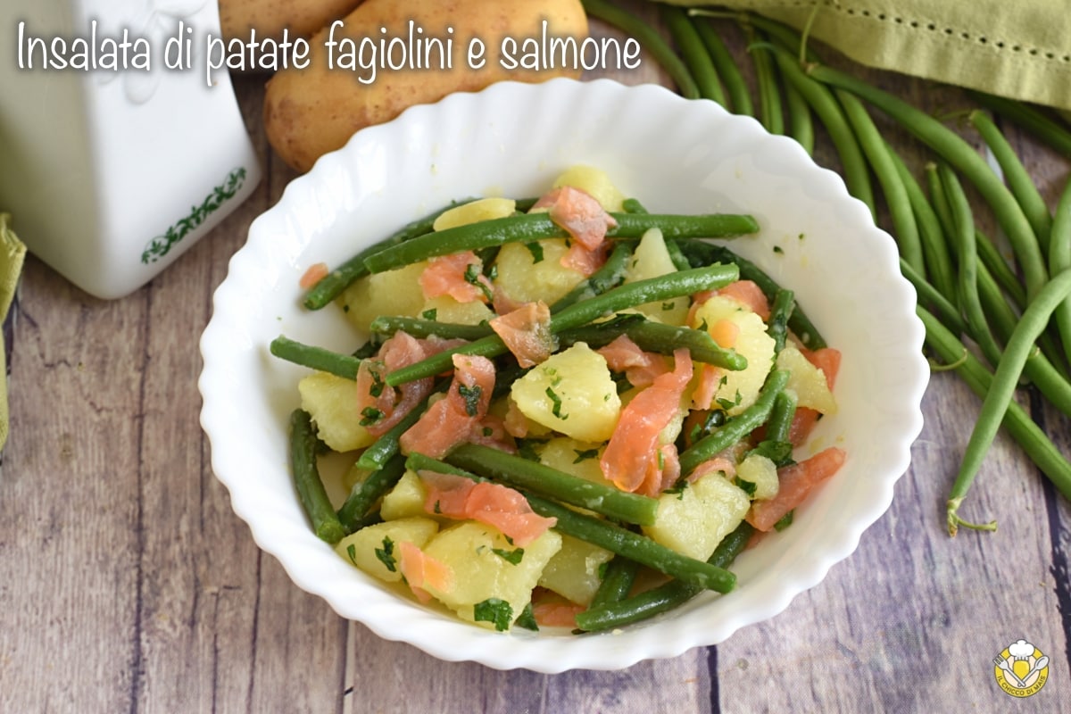 Kartoffelsalat mit grünen Bohnen und Lachs