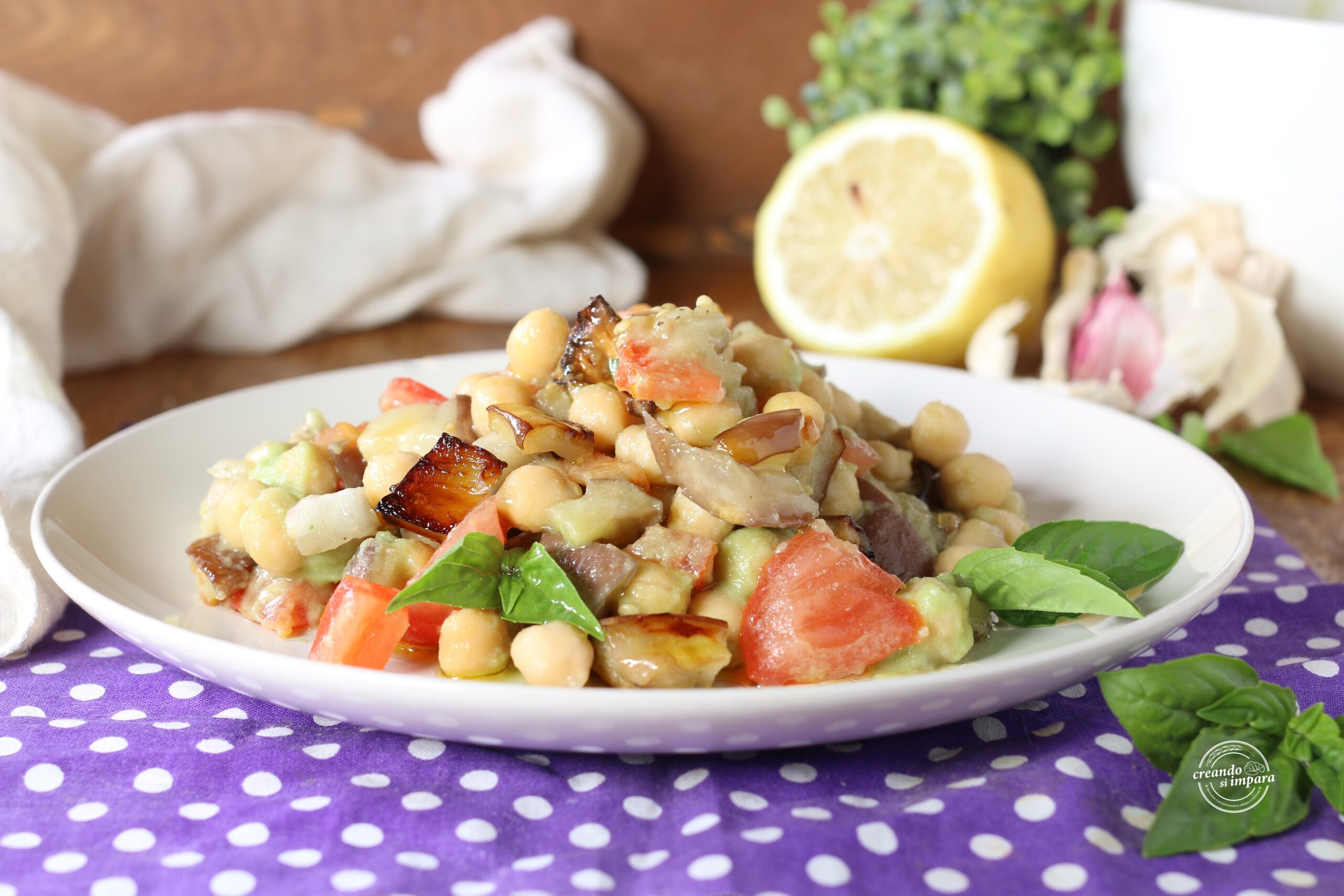 Kichererbsen- und Auberginensalat