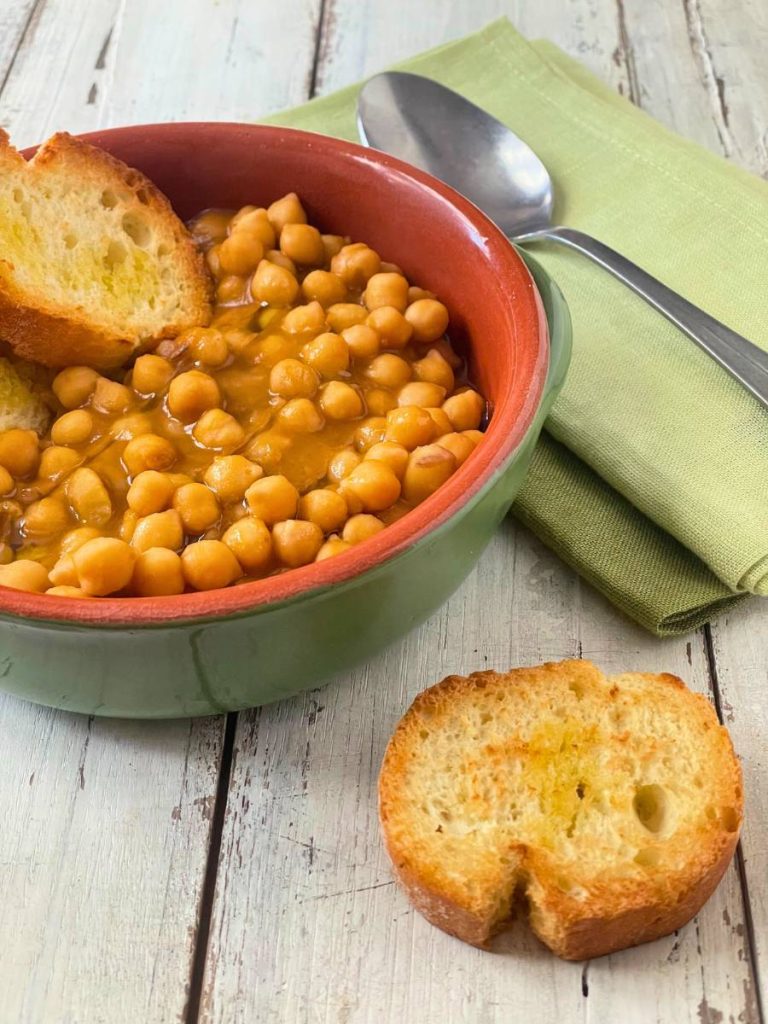 Kichererbsen- und Kastaniensuppe