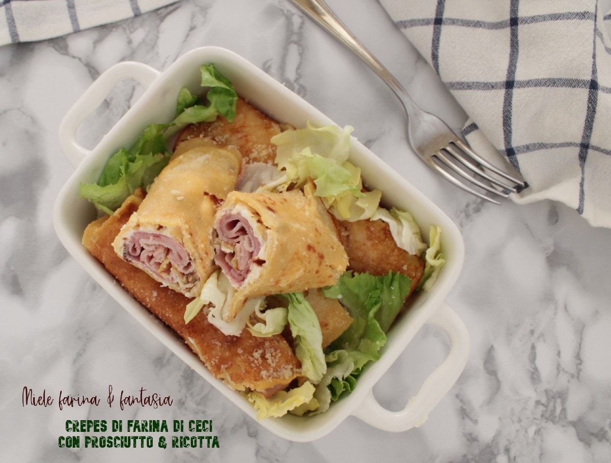 Kichererbsen-Crepes mit Ricotta und gekochtem Schinken