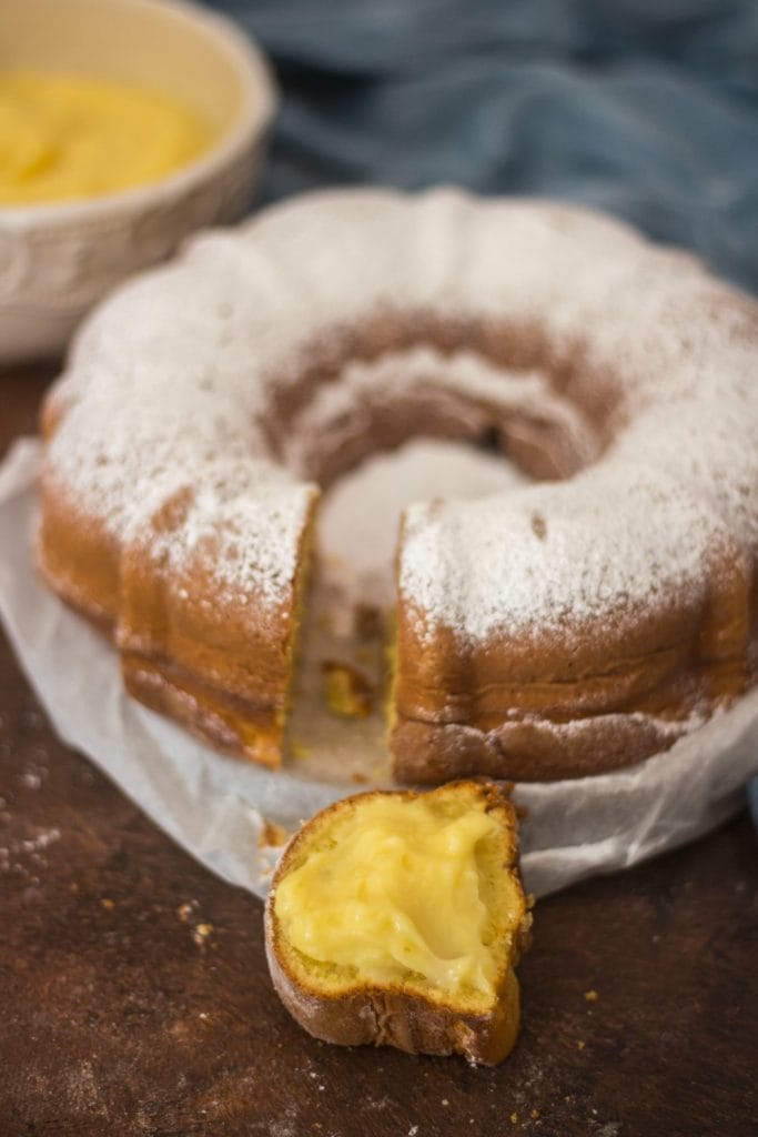 Kuchen mit Sahne