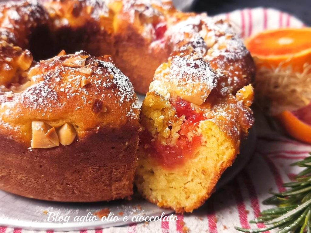Der Kuchenring mit cremigem Orangensaft