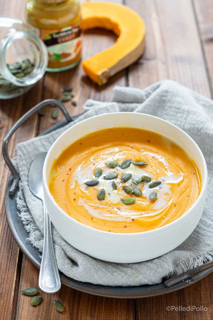 Kürbissuppe mit Curry