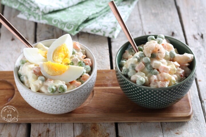 Leichter russischer Salat mit griechischem Joghurt