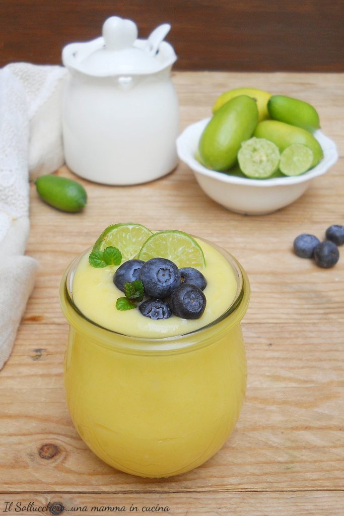 Lemon Curd mit Fingerlime vert