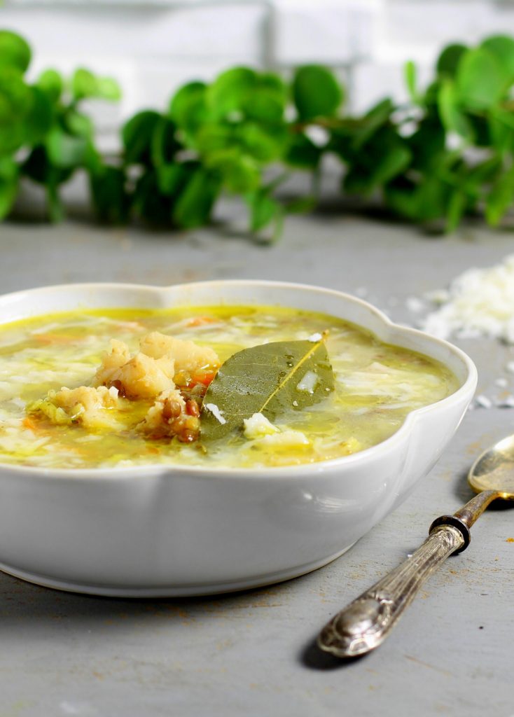 Linsensuppe mit Stockfisch und Mandeln
