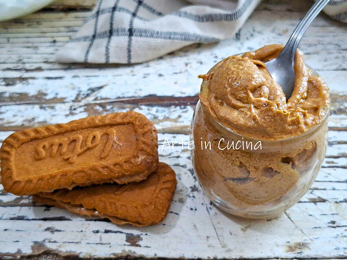 HAUSGEMACHTE LOTUS BISCOFF CREME ZUM STREICHEN