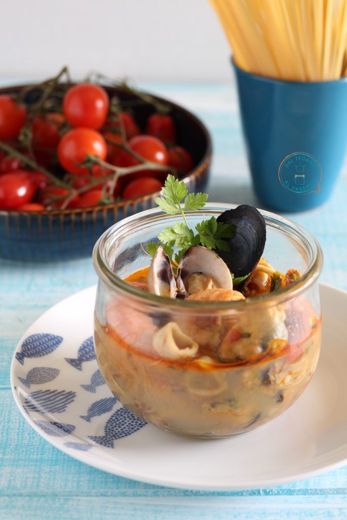 Krustentiere und Weichtiere im Glas