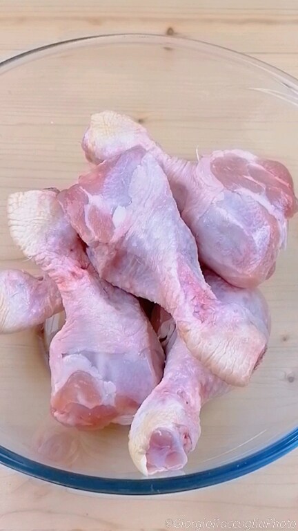 Hähnchenschenkel mit Kartoffeln