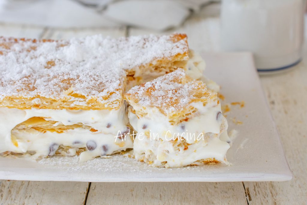 Millefeuille-Semifreddo mit Diplomatcreme