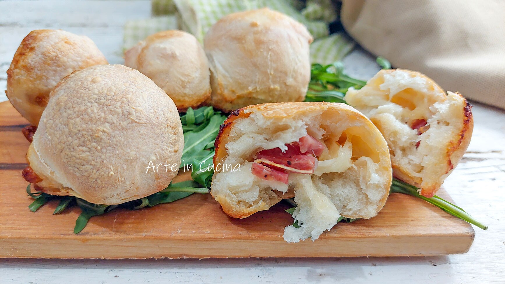 NAPOLETANISCHE PIZZABÄLLCHEN gefüllt