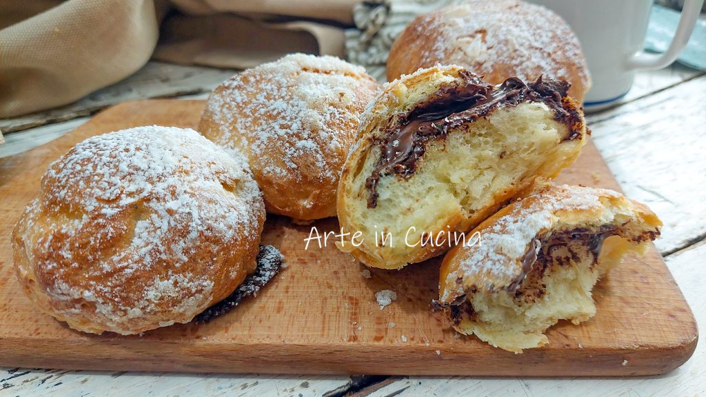 SEHR WEICHE NUTELLA-BOMBEN AUS DEM OFEN