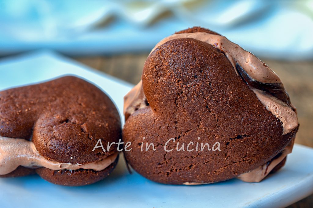 Schnelle Nutella-Sahne-Keks-Herzen