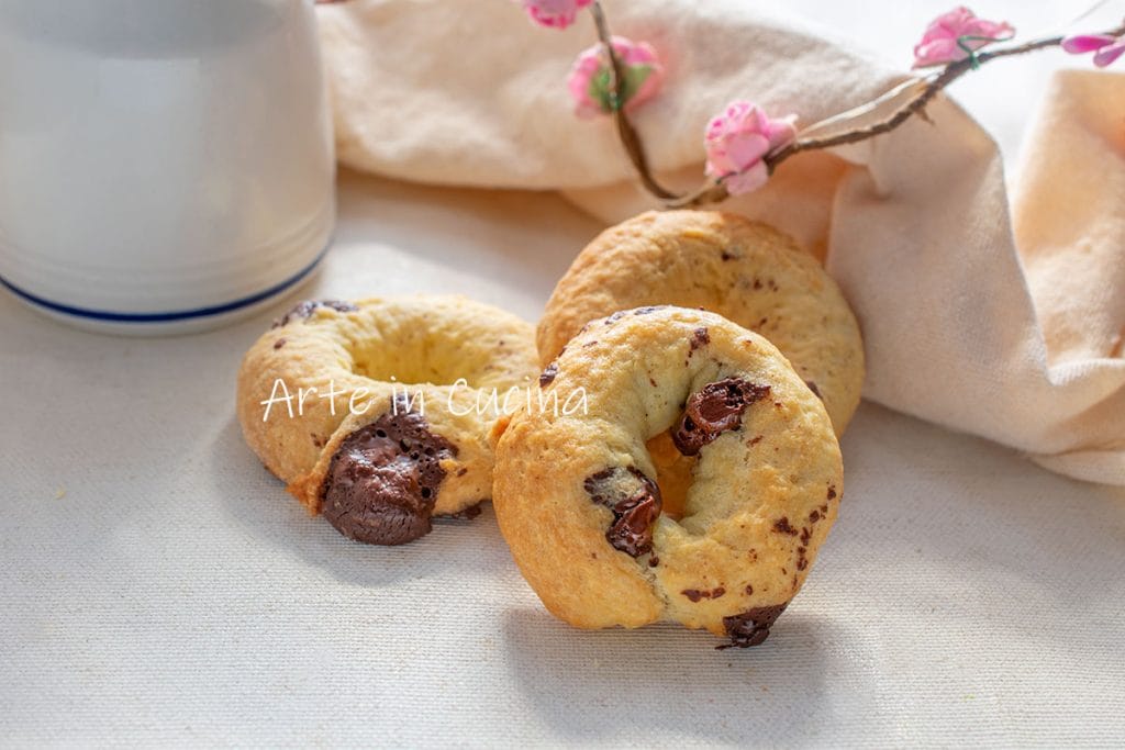 Osterkringel mit Schokolade