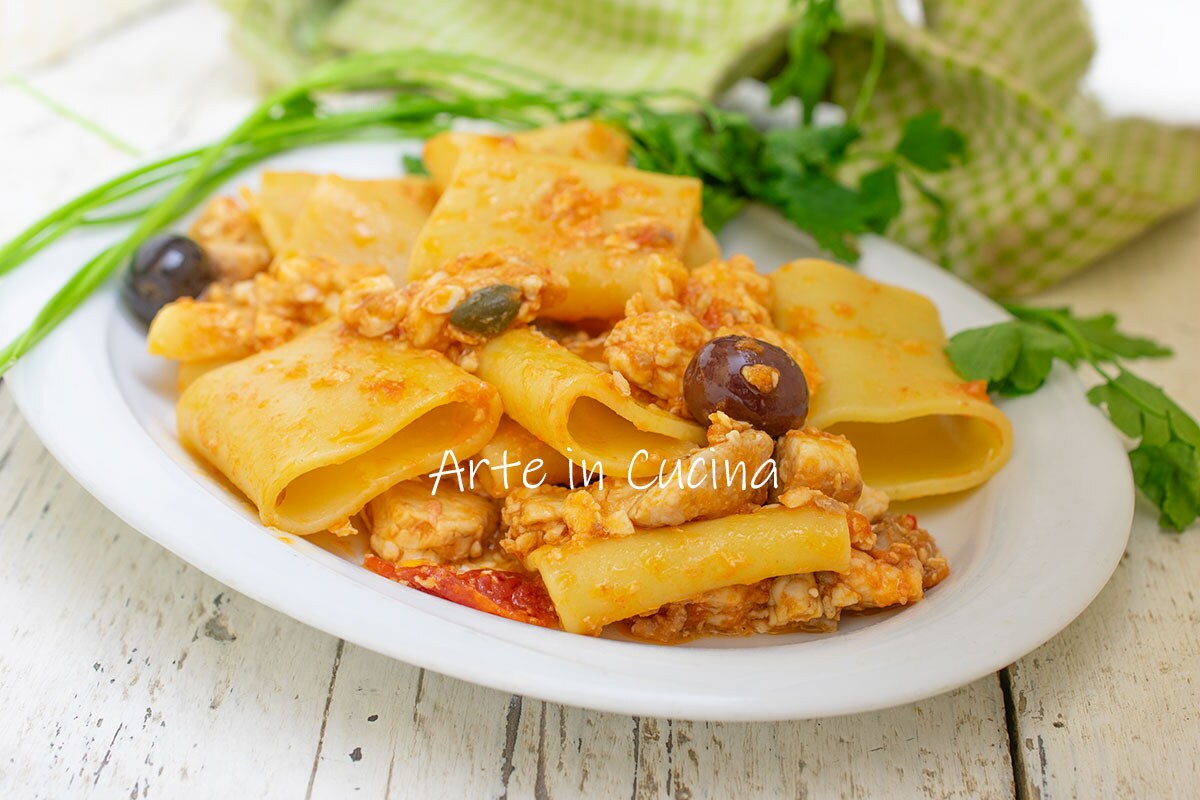 PACCHERI mit SCHWERTFISCH und Oliven