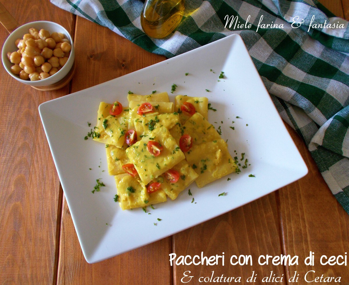 Paccheri mit Kichererbsencreme und Sardellenextrakt aus Cetara