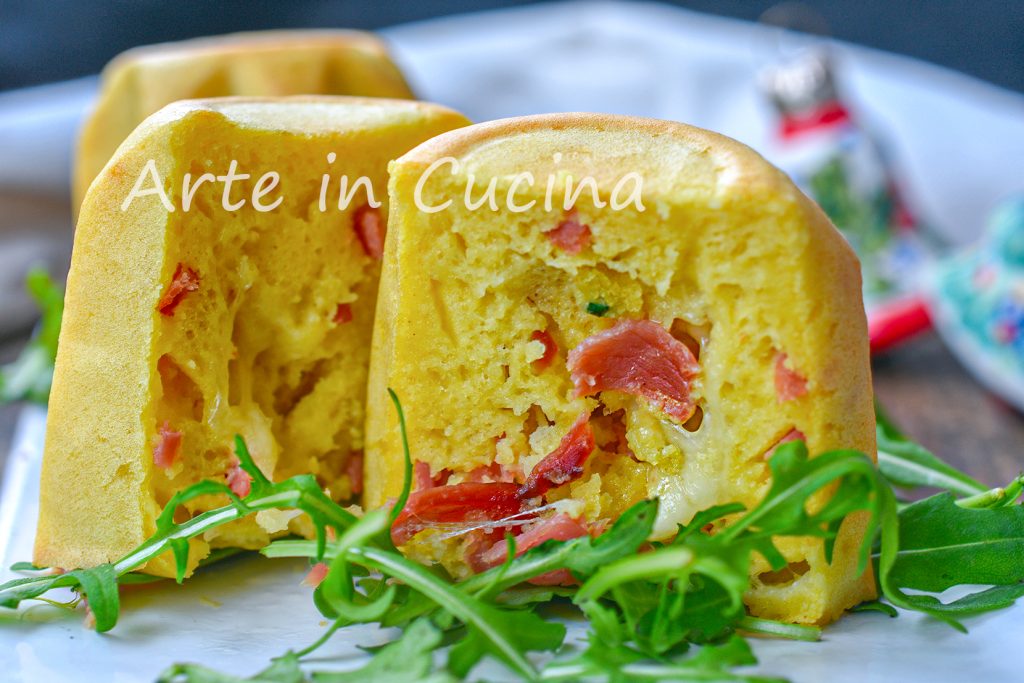 Pandorini mit Speck und Fiordilatte schnelle Weihnachtsvorspeise