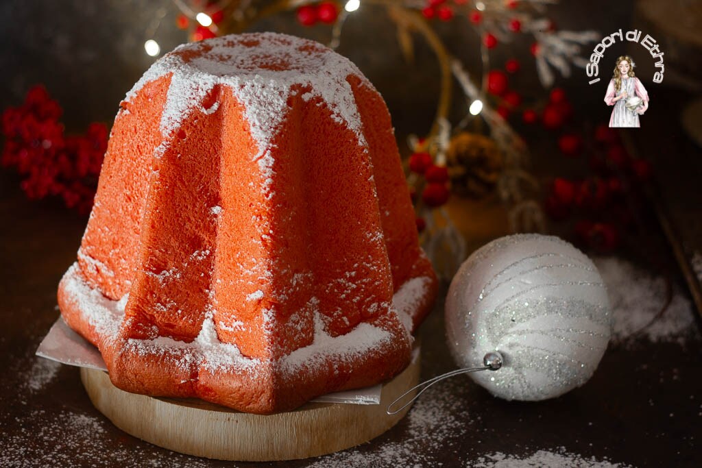 Pandoro Red Velvet mit Sauerteig