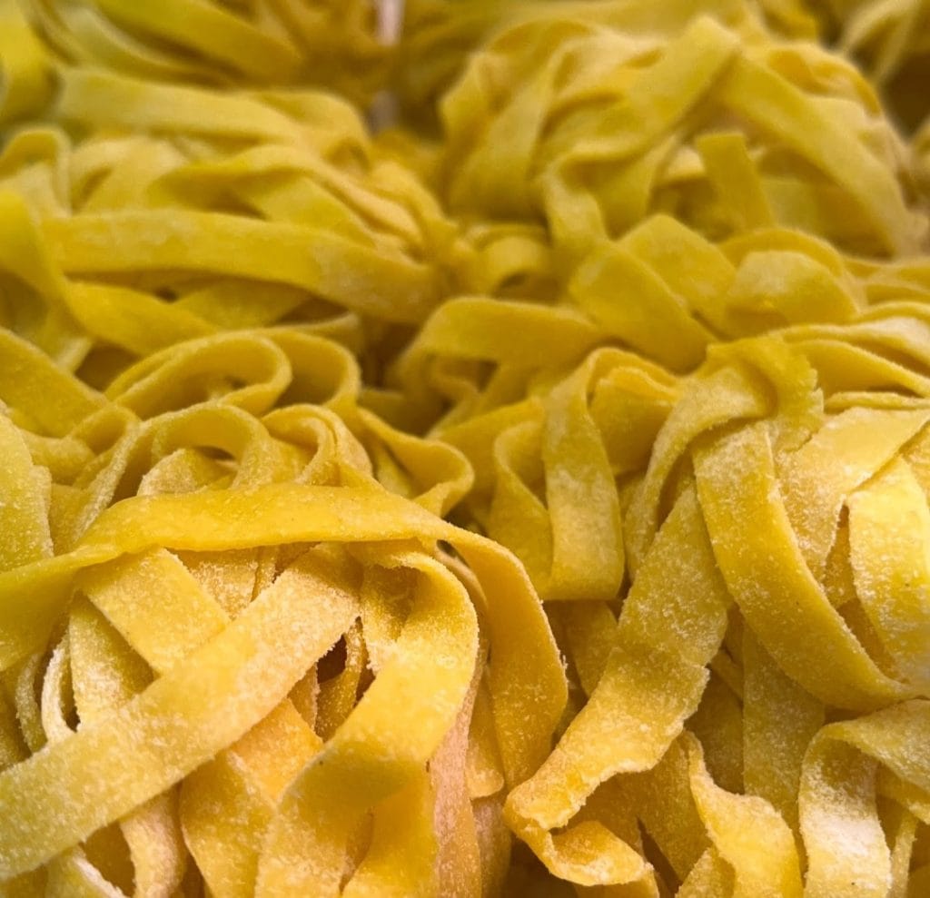 Hausgemachte Eierpappardelle