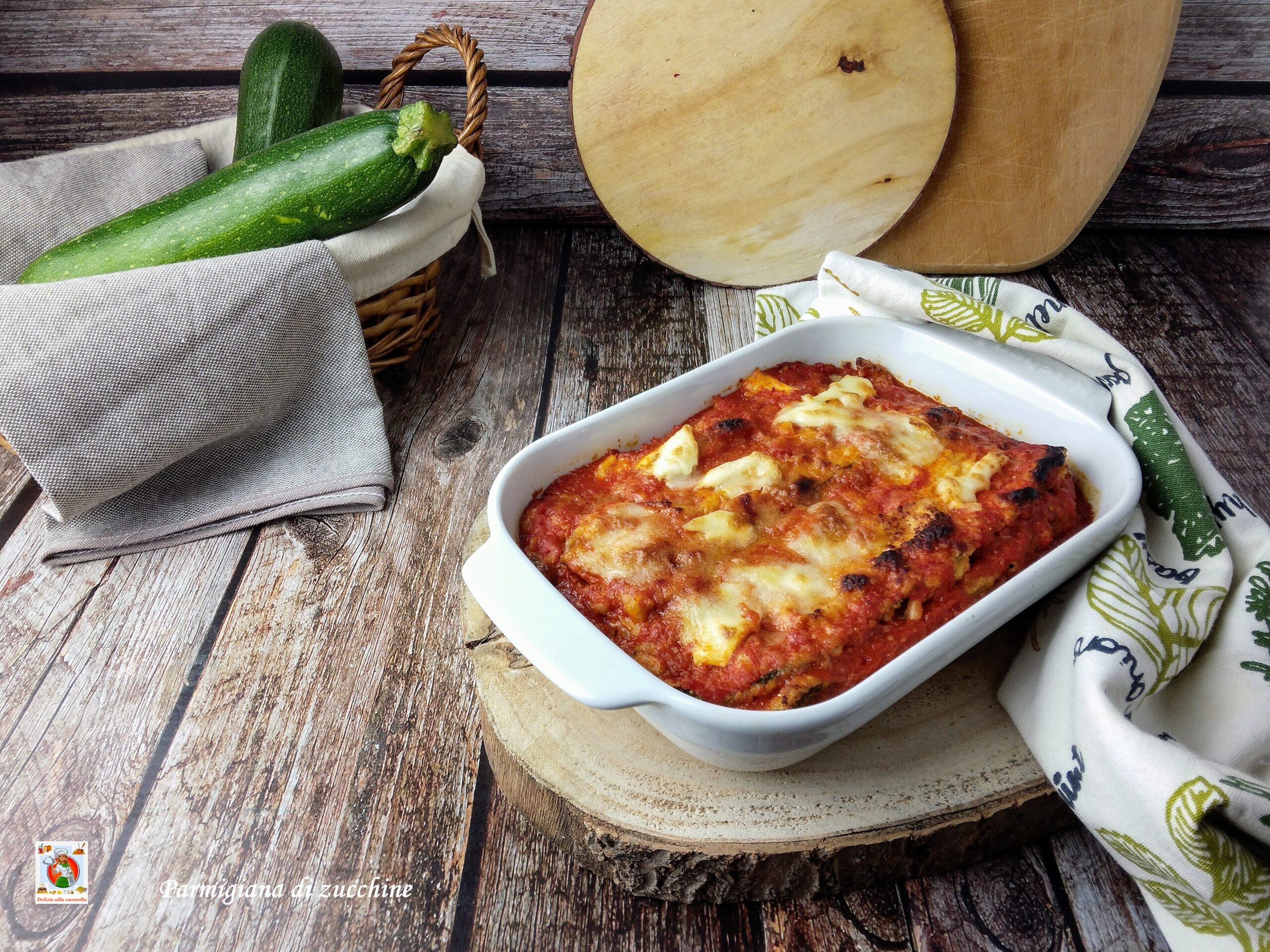 Traditionelle Zucchini-Parmigiana: der authentische Geschmack eines zeitlosen Gerichts.
