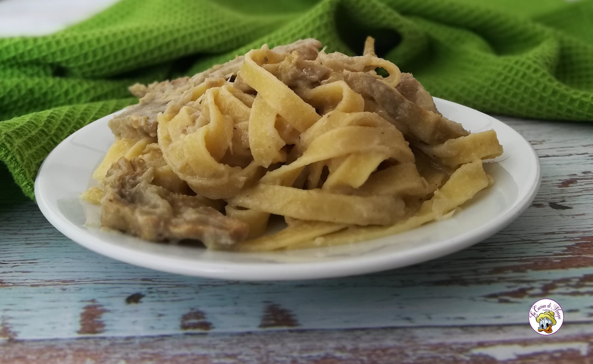 CREMIGE PASTA MIT ARTISCHOCKEN