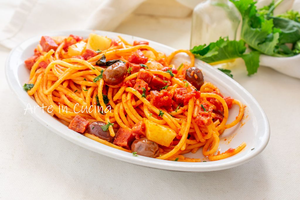 Pasta alla vesuviana schnelles Rezept