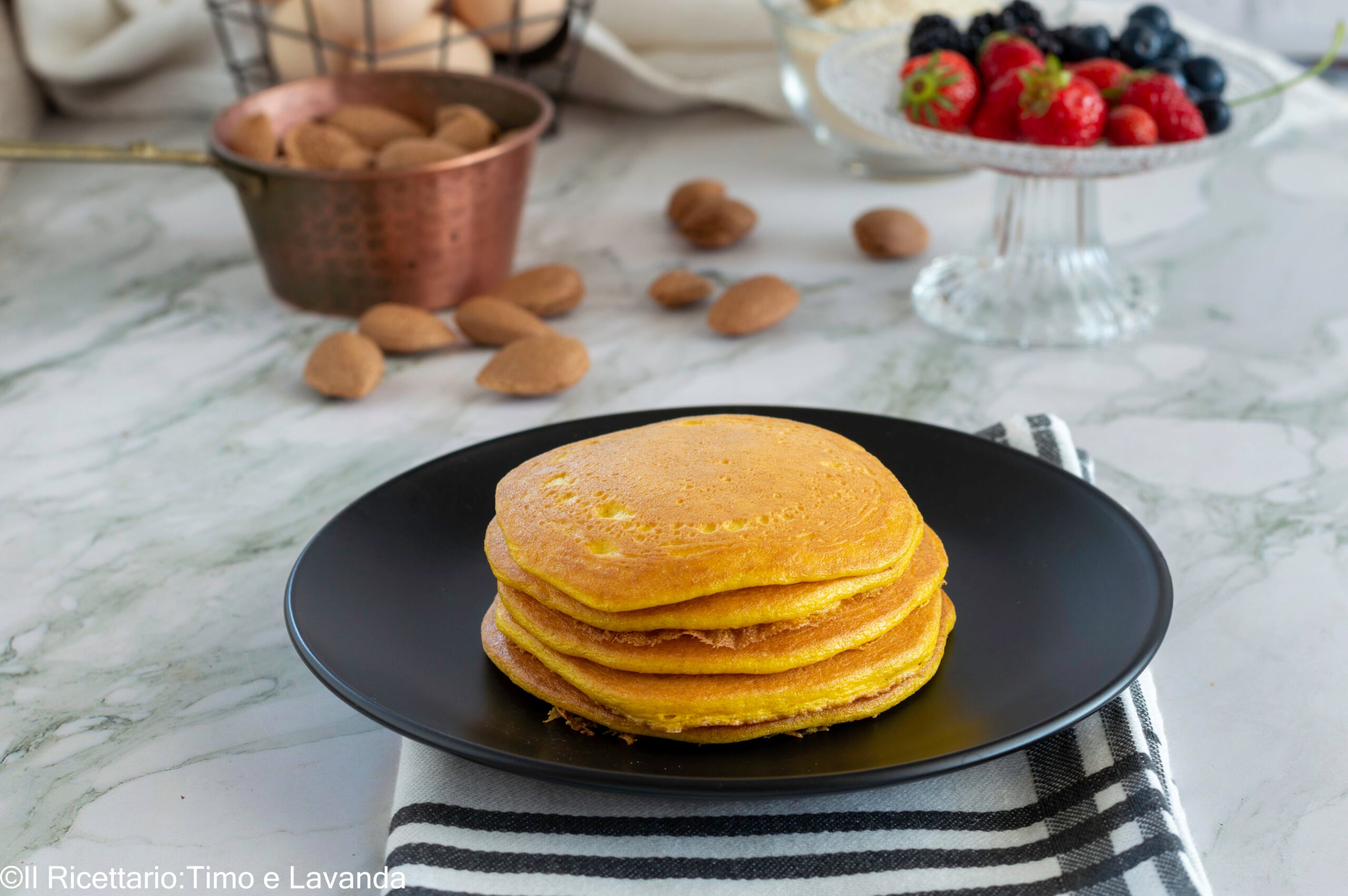 Low-Carb Pfannkuchen mit Mandelmehl