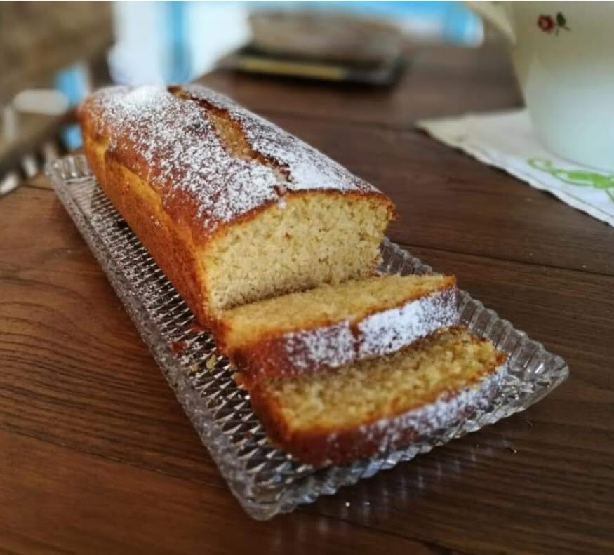 Vollkorn-Joghurt-Plumcake