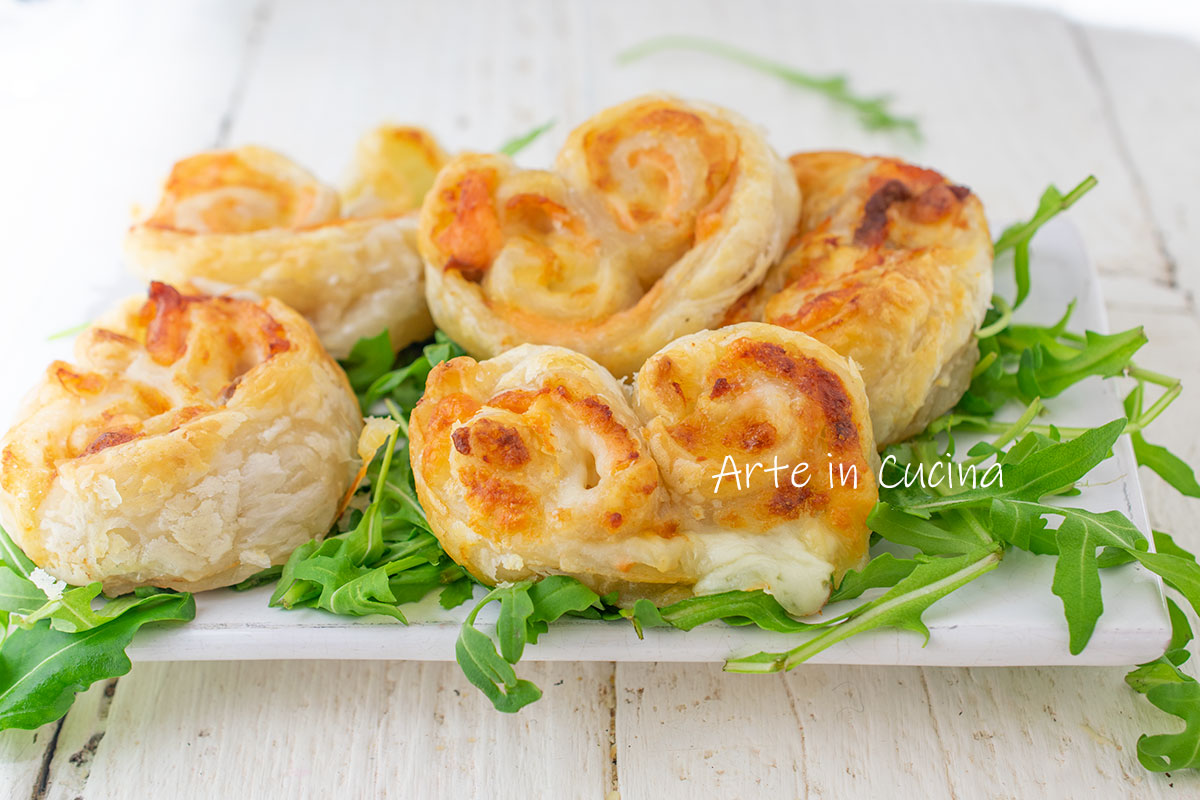 Lachsschnecken Vorspeise mit Blätterteig