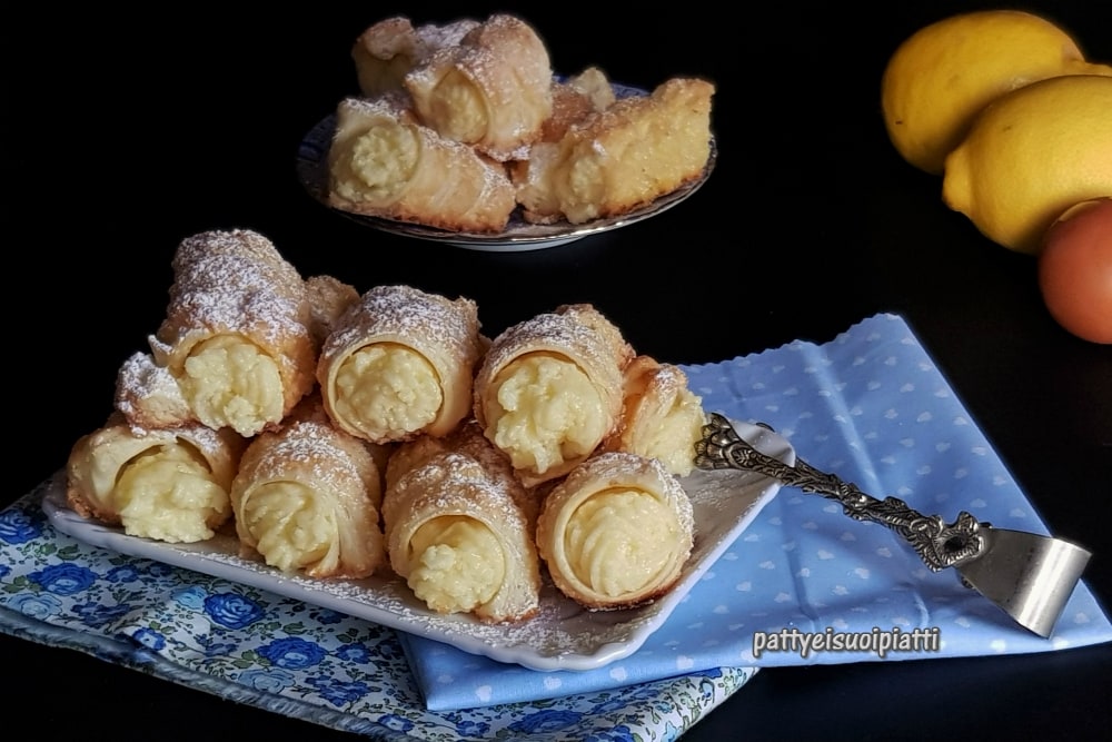 kleine Cannoli mit Zitronencreme
