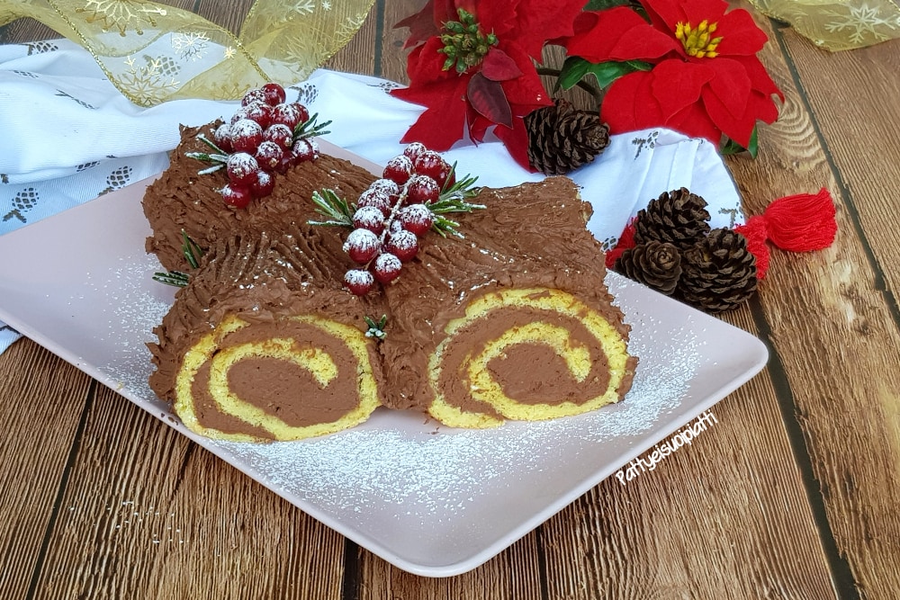 Weihnachtsbaumstamm mit Schokoladen- und Mascarponecreme