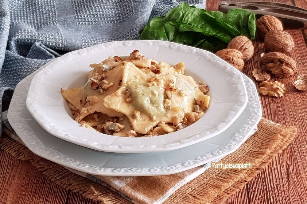 gefüllte Sterne mit Gorgonzola