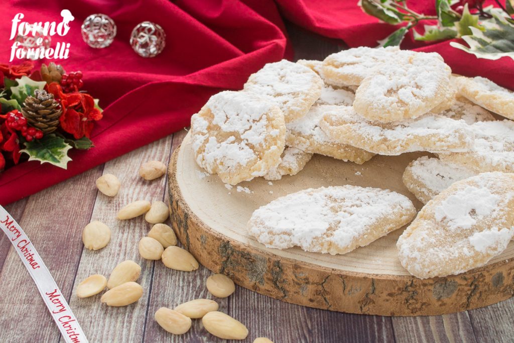Ricciarelli-Kekse aus Siena mit Mandeln