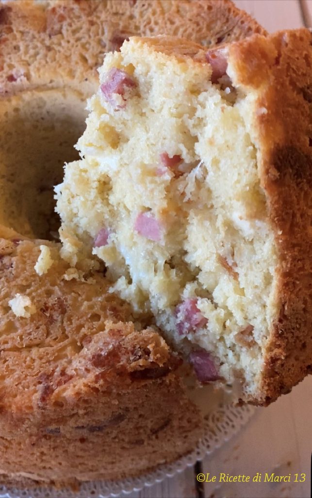 Rustikale neapolitanische Brioche