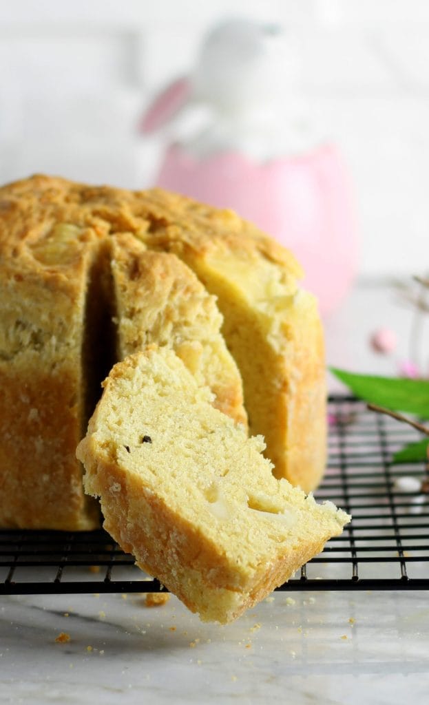 Herzhafter Osterkuchen mit Käse