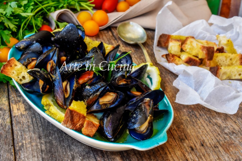 Sauté von Muscheln einfaches und schnelles Meeresgericht