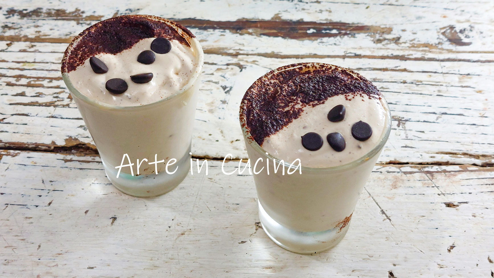 SCHNELLE KAFFEE MOUSSE