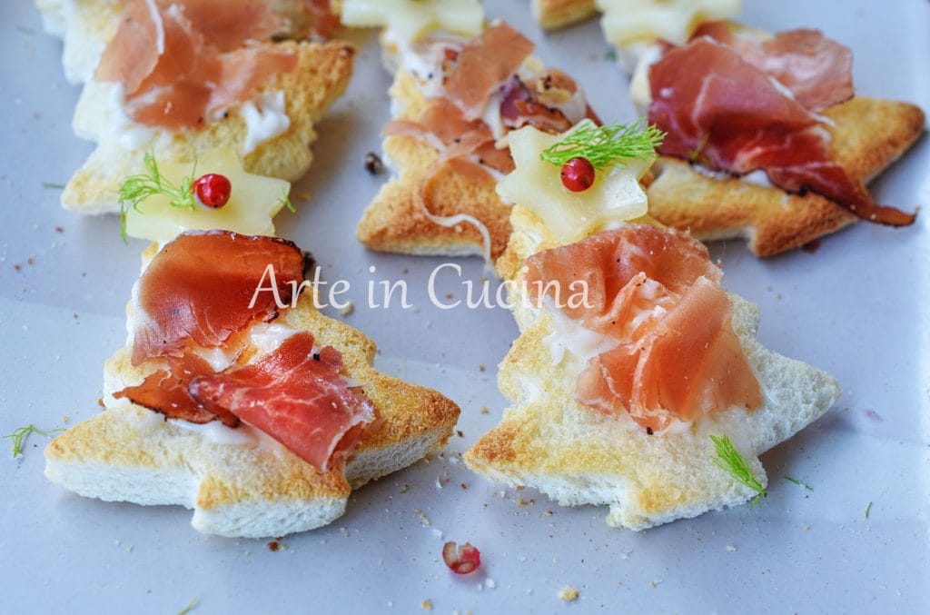 Schnelle weihnachtliche Häppchen mit Speck