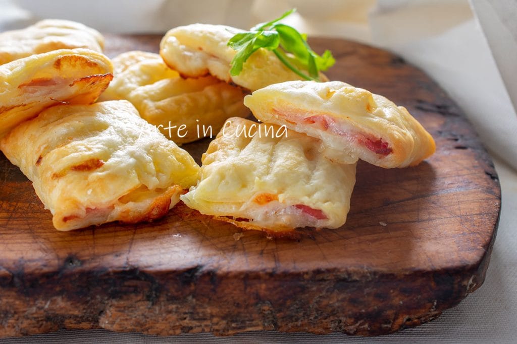 Schnittchen mit Schinken und Blätterteig in 5 Minuten