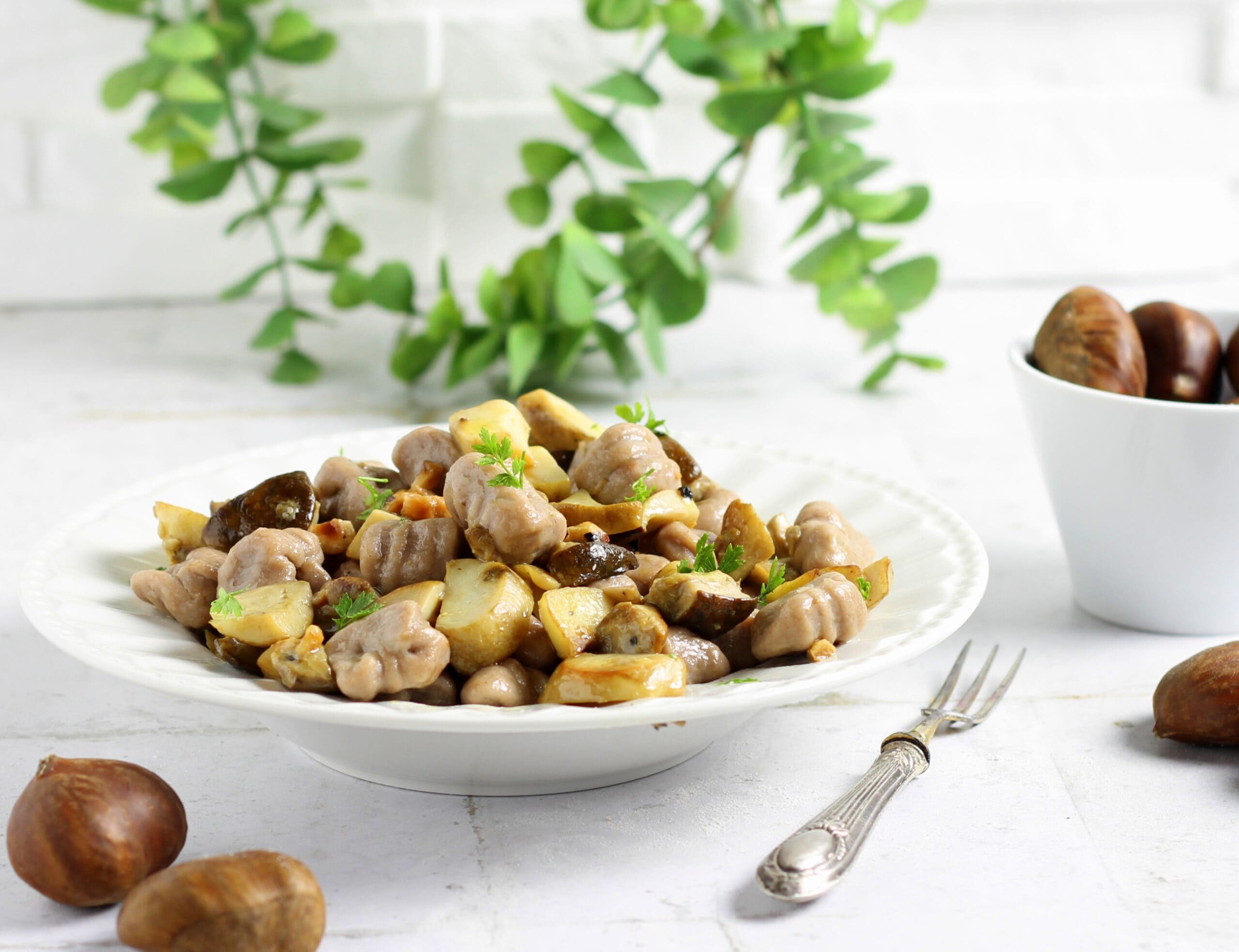 Kastanien- und Steinpilzgnocchi