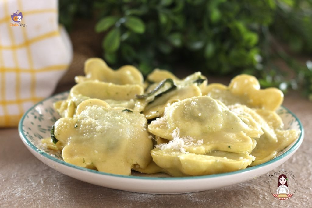 Spinat-Ravioli
