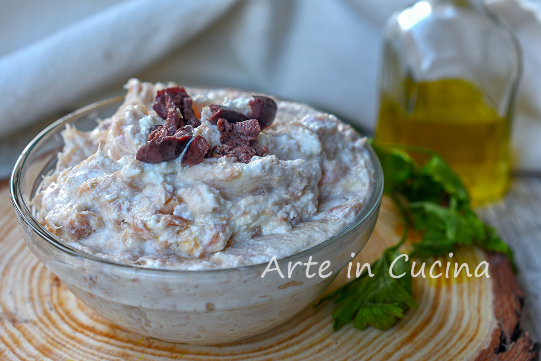 Thunfisch-Oliven-Mousse für Canapés