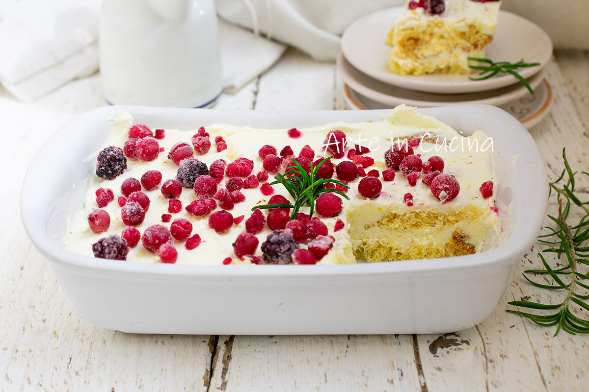 Pandoro-Tiramisu mit Diplomatcreme