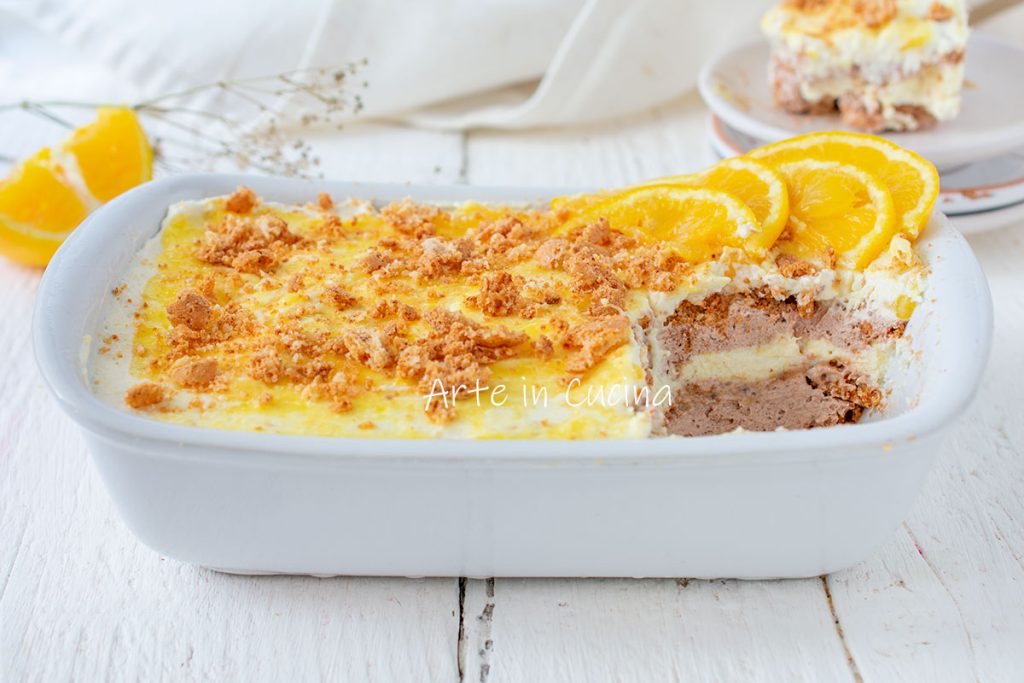 Tiramisù mit Schokolade und Orange mit Amaretti