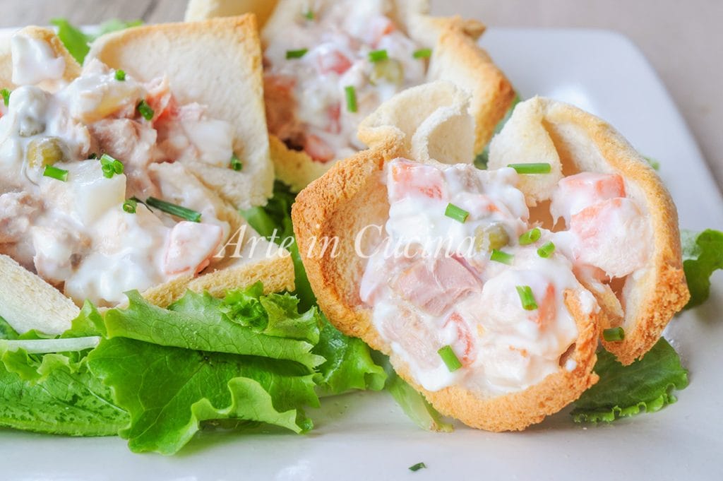 Toastbrot-Körbchen Thunfisch und russischer Salat vickyart Arte in cucina